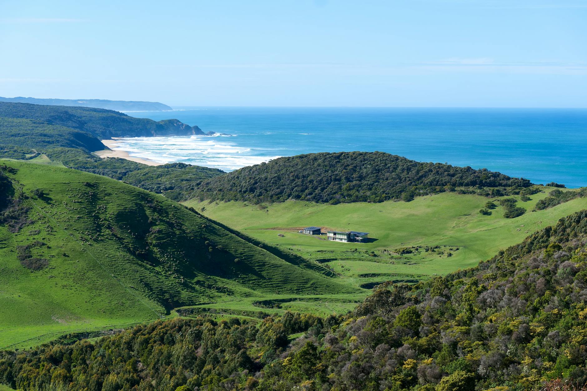Melbourne & Great Ocean Road Experience - 6 Days holiday package cover image